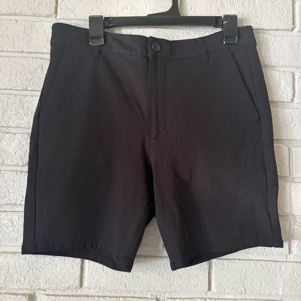 True Classic Sz 33 Men's Black 7" Shorts Stretchy Comfort Outdoor Travel Golf